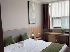 -格林豪泰智选酒店(合肥西站西七里塘地铁站店)