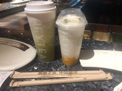 -喜茶(杭州滨江宝龙店)