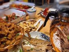 -聚汇三少·龙虾·中餐厅(莫邪路新天地店)