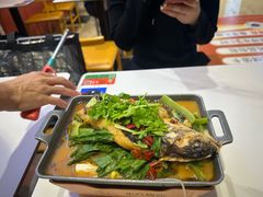 -小六鱼你.下饭酸菜鱼(益田假日广场店)