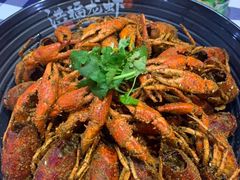 金牌椒盐龙虾-洪福龙虾