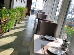 靠窗位-望海·帆船主题咖啡厅•品茗下午茶(石湖景区店)
