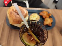 -必胜客(航洋国际店)