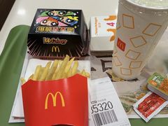 -麦当劳(田林好又多店)