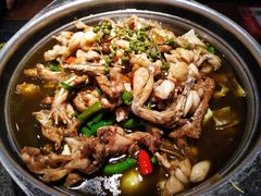青椒紫苏牛蛙锅-蛙小侠(卓悦里店)