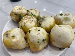 -老西白点心店