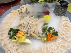 象拔蚌刺身-轩记海鲜餐厅·四十五年老字号·经典粤菜(西区彩虹店)