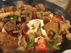 -唐师傅湘西名菜馆(武陵路店)
