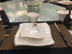 -丝路天山酒店(国际大巴扎店)