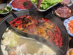 -萍姐火锅·公路夜市(武汉首店)