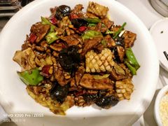 -刘胖子家常菜·蹄花焖藕(中南店)