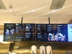 -奈雪的茶(湖滨银泰in77C区PRO店)