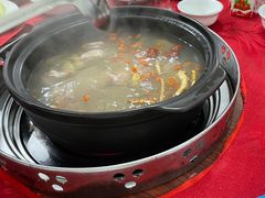 -花苑美食横琴生蚝火锅(拱北粤华路店)