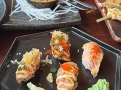 火炙三文鱼寿司四味-鸟鹏烧鸟居酒屋(龙岗万科店)
