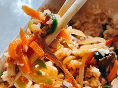 -本粥&拌饭cafe(欧亚新生活店)