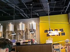 -HUZI虎滋精酿餐吧(京西大悦城店)