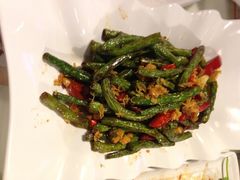 四季豆-新大咀港式茶餐厅(宝山万达店)