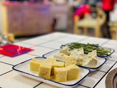 现磨豆花-贤合庄卤味火锅(济南泉城路店)