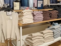 -Hollister(天环广场店)
