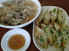 -小姜锅贴(凤凰街店)