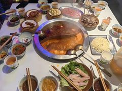 -卤校长重庆火锅(国兴店)