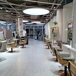 -PE SALON 