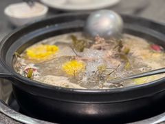 -野迹·石橄榄鸡·烧烤(新洲店)