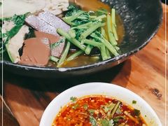 -万记麻辣烫国展总店
