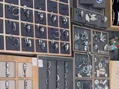 -十八字金银饰·拼豆·开蚌手工体验团建(君太百货店)