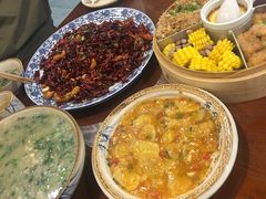 -黄桷树曹家私房菜(江与城店)
