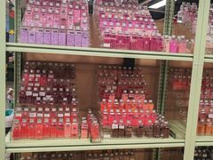 -大型宠物商超·宠海王国·宠物猫狗活体·用品·美容(新世界百货重庆店)