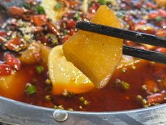 -晓彭肥肠鸡·泡椒鸡火锅(水木天地店)