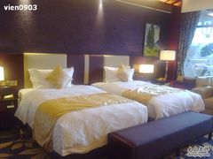 20110623超高的床-广州锦绣香江度假别墅(官方直营店)
