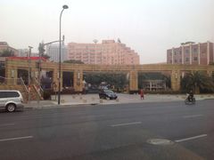 iphone_upload_pic-上海外国语大学(虹口校区)