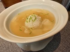 青柠海味狮子头乌鱼蛋汤-秀儿四九城·新京菜(亚运村鸟巢店)