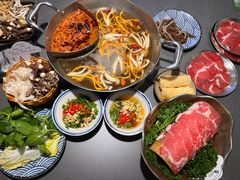 -楠小云·云南鲜菌·鲜牛自助火锅(九眼桥店)
