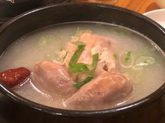 -长寿参鸡汤(朝韩风情街店)
