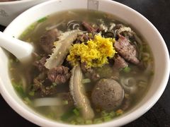 -潮镇老尾牛杂(环城西路店)