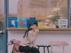-Be Lived Cafe比例咖啡(摩天轮店)