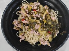潮州酸菜炒肉丝拌面-老地方面馆(思南路店)