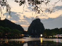 -星湖旅游景区七星岩