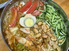 -二钢串叔麻辣烫(华龙大厦店)