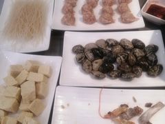 -鑫渔港海鲜本地菜·山海关浑锅(东戴河店)