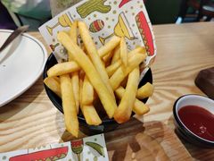 -Famous肥猫墨西哥音乐餐吧(五棵松华熙LIVE店)