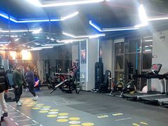 -豪思成DK健身私教连锁(凯乐国际店)