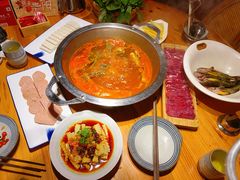 -老凯俚酸汤鱼(鸿通城店)