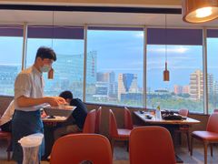 靠窗位-新辣道鱼火锅(领展购物广场·中关村店)