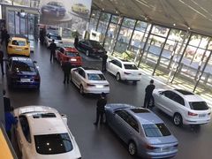 店内环境-沈阳业乔龙业奥迪4S店(沈河店)