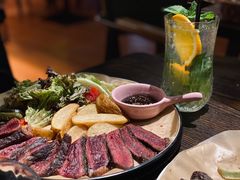 -The Cheebat 锌吧·Bistro(体育西店)