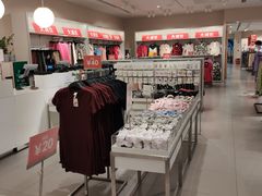 -H&M(星河城店)